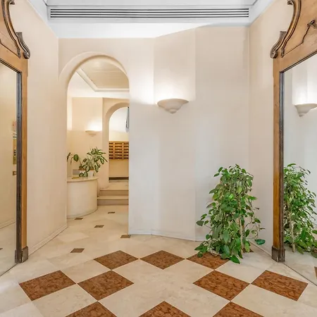 Luxurious Duomo A/c-wi-fi Free * Milan