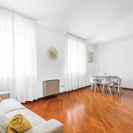 Apartment Luxurious Duomo A/c-wi-fi Free Milan