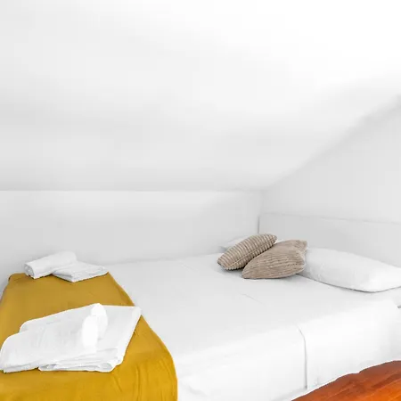 Luxurious Duomo A/c-wi-fi Free * ミラノ